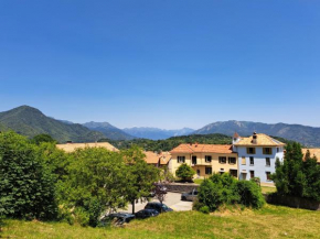 Appartamento storico con giardino soleggiato - B&B Via Rinaldi